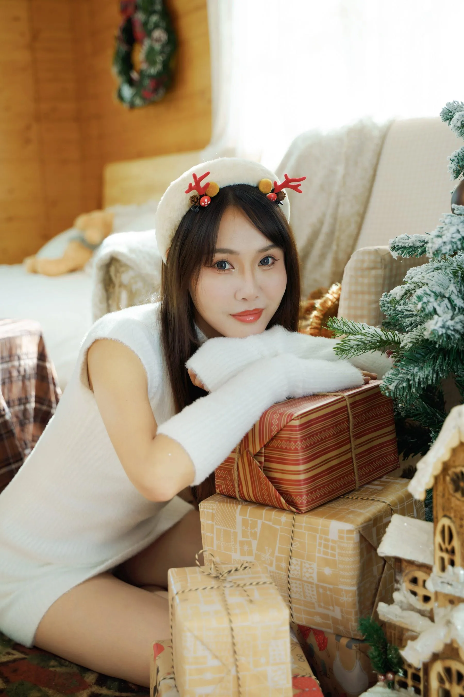 [YITUYU艺图语]2021.12.21 圣诞少女 lin [42P]插图
